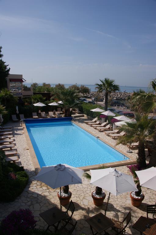 Hotel Azur Bord De Mer La Grande-Motte Exterior foto